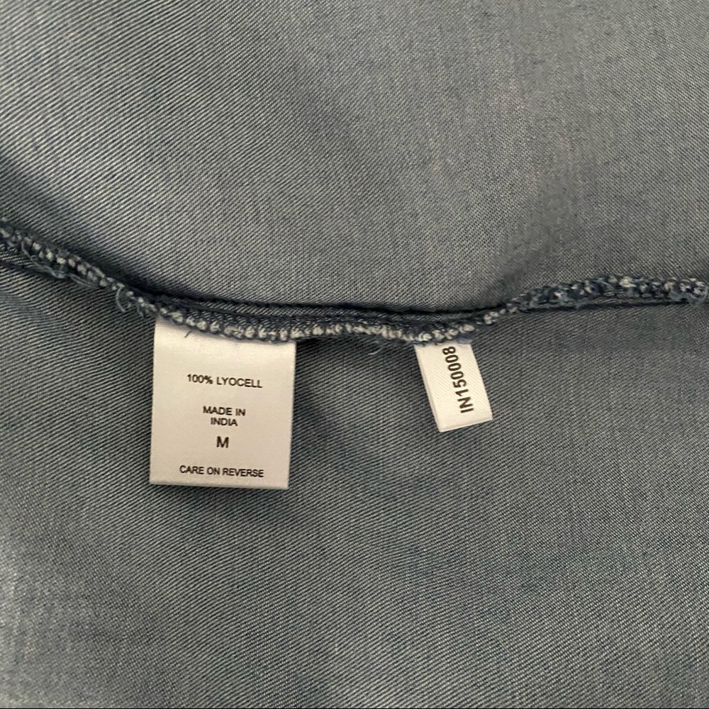 NY&Co Soho Jeans Chambray Shirt Size M - Picture 5 of 8